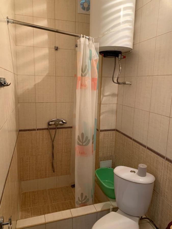 Guest House Aphyn Leto Γκάγκρα Εξωτερικό φωτογραφία