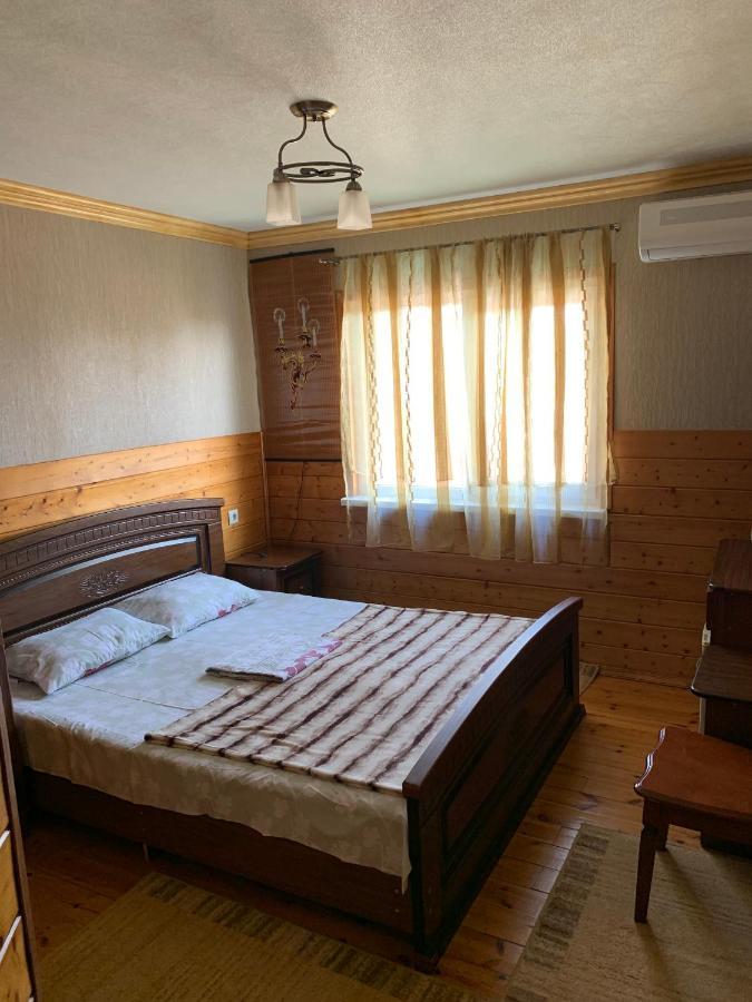 Guest House Aphyn Leto Γκάγκρα Εξωτερικό φωτογραφία